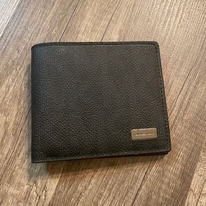 Mens fold wallet- MK design - excellent condition